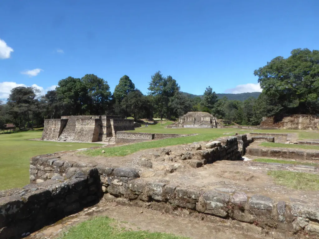 Iximche